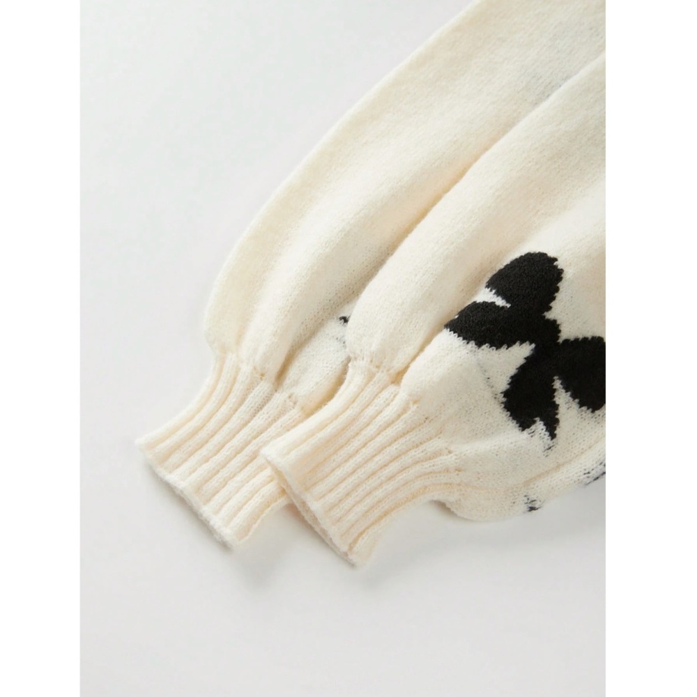 Off White Cardigan With Black Front Ties and Bow Print Pattern Oversized - Picture 7 of 10